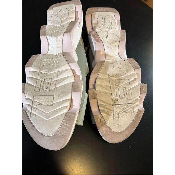 Sorel Sandals - Picture 4 of 5